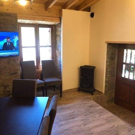 To Spiti Tou Faliari Platanistasa Buitenkant foto